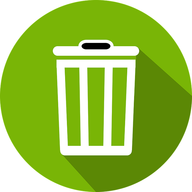 trash can icon on green backgroun